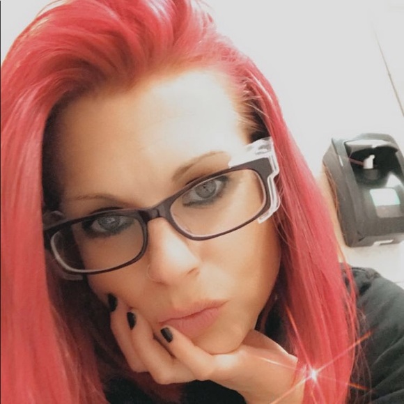 Meet your Posher, Tracy - Picture 4 of 12